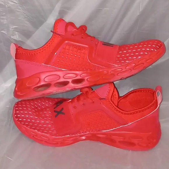 Nike Air Max Men's Shoes Size 9.  Red - Picture 4 of 9